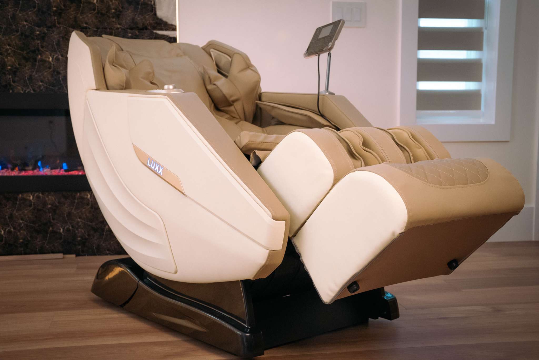 Luxx Vitality 4D AI Massage Chair